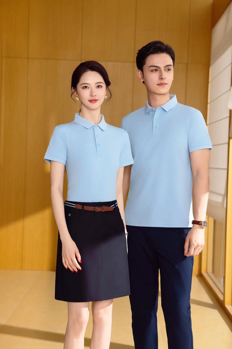 定制工作服趋势解析：企业形象与员工满意的双赢策略